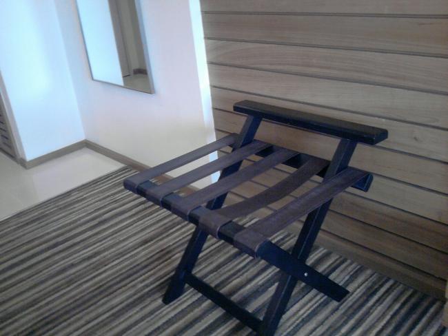 bagage desk_resize.jpg